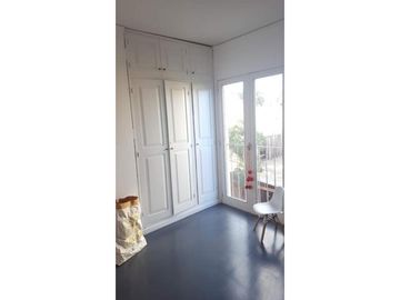 Departamento céntrico de 3 dormitorios con cochera