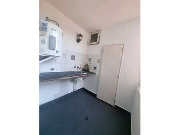 Departamento céntrico de 3 dormitorios con cochera