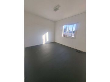 Departamento céntrico de 3 dormitorios con cochera