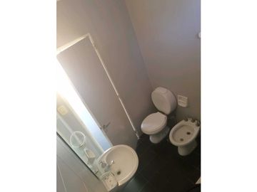Departamento céntrico de 3 dormitorios con cochera