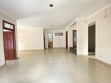 Rumah Galaxy Bekasi LT 204m 4 KT Siap Huni Rp 85JT Per Tahun