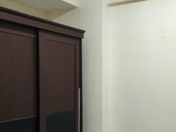 Apartemen Gunawangsa Manyar 2BR tower B lantai 5 full furnished