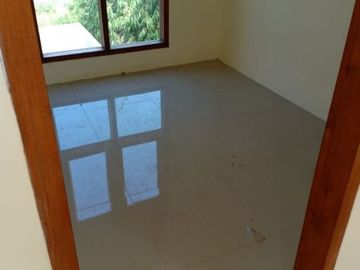 Rumah baru murah siap huni 102mtr cinunuk Bamdung Timur SHM