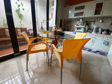 Dijual Rumah Luas Nyaman Full Furnished