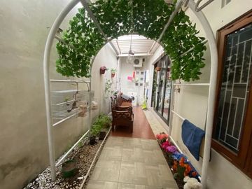 Dijual Rumah Luas Nyaman Full Furnished