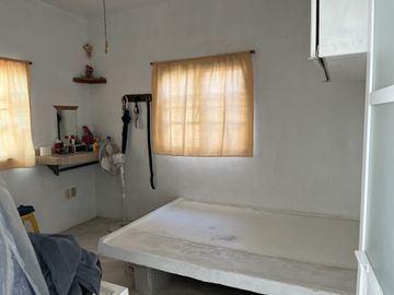 CASA CON ALBERCA, A UNOS MINUTOS DEL CENTRO DE YAUTEPEC, MORELOS