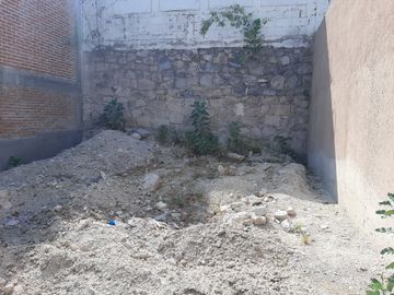 En venta casa de oferta super ubicada para remodelar en San Miguel Allende