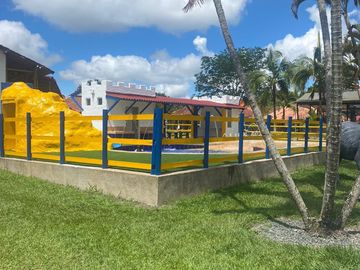 hotel en venta en la tebaida. Cod V16488