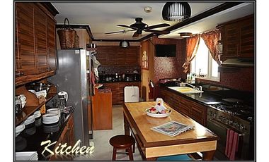 4BR PENTHOUSE UNIT for SALE at Forbes Tower Manila / Fraser Place