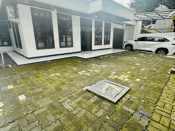Disewakan Rumah Area Elite Jaksel Dekat Senopati