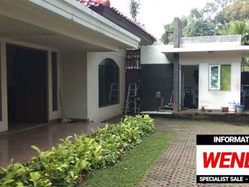 DIJUAL RUMAH LUAS at Jl H AGUS SALIM, MENTENG, JAKPUS