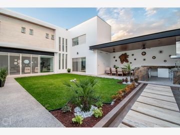 CASA EN VENTA EN HACIENDA EL ROSARIO