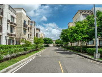 Vendo Lindo y Amplio Apartamento en River Valley en Panama Pacifico