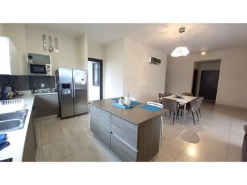 Vendo Lindo y Amplio Apartamento en River Valley en Panama Pacifico