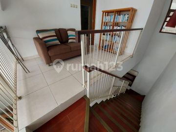 Rumah 2 Lantai Full Furnished Dalam Cluster di Pangkalan Jati