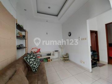 Rumah 2 Lantai Full Furnished Dalam Cluster di Pangkalan Jati