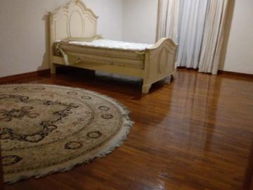 DISEWAKAN RUMAH CLUSTER CANTIK (Siap Huni/Ada Kolam Renang) DI JL. MPR CIPETE SELATAN JAKARTA SELATAN