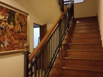 DISEWAKAN RUMAH CLUSTER CANTIK (Siap Huni/Ada Kolam Renang) DI JL. MPR CIPETE SELATAN JAKARTA SELATAN