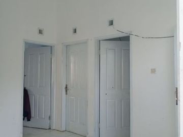 Rumah Di Jatihandap 2 Lantai Terawat Dkt Cicaheum, Surapati Core