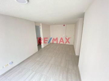 La oportunidad de vivir en un moderno Condominio como es Casa Club Recrea Los Nogales... Exclusivo Departamento en la Torre 14 de sólo 2 años de antig