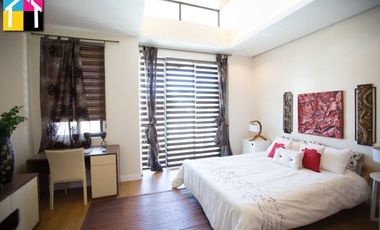FOR RENT FURNISHED HOUSE WITH 2 BEDROOM PLUS PARKING AND COMMON POOL