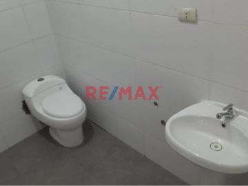 Venta Casa Comercial 3 Pisos Alto Trujillo Barrio 3