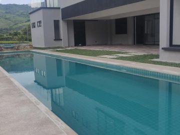 casa campestre en venta en via la magdalena. Cod V263
