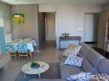 2 Bedroom Condo for sale at 2-bedroom high floor modern condo close to BTS Thonglor [ABKK27842]