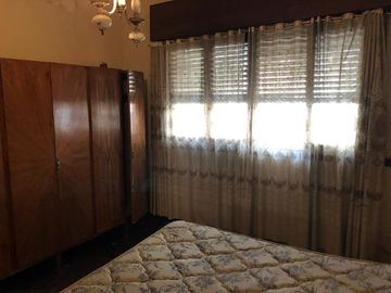 Casa para 2 Familias en venta en Lanus Oeste