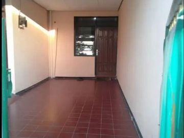 Rumah Bendul Merisi Selatan Surabaya
