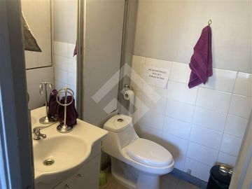 Oficina en venta Huérfanos con Ahumada Santiago