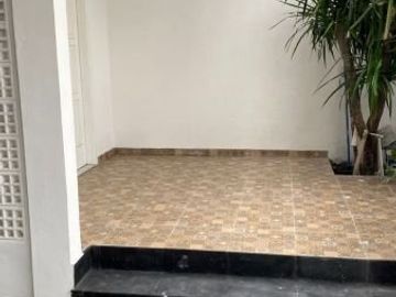 Rumah Siap Renove Di Rajawali Sektor 9 Bintaro Jaya - 0036 Br