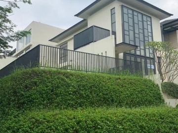 DIJUAL RUMAH SANGAT MEWAH BAGUS DI LANCEWOOD AT NAVAPARK BSD