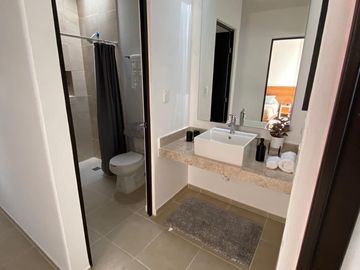 CASA EN VENTA  1 PLANTA, FRACC AMANECERES NUEVO ORIENTE EN MÉRIDA YUCATÁN DESDE