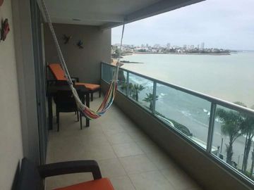 Venta de Departamento en Salinas, con vista al mar.