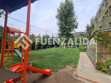 Departamento en venta de 2 dorm. en Lo Barnechea
