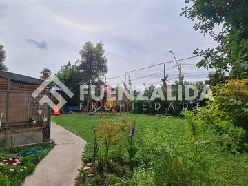Departamento en venta de 2 dorm. en Lo Barnechea