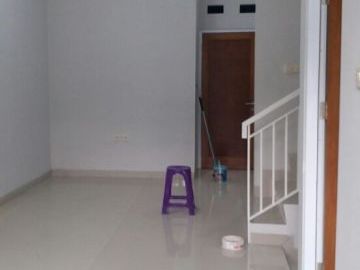 Rumah Cantik dalam cluster Limo Depok