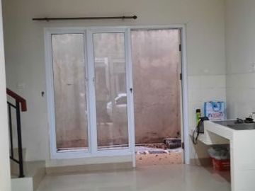 DIJUAL CEPAT RUMAH MINIMALIS DI CLUSTER MANACO GADING SERPONG