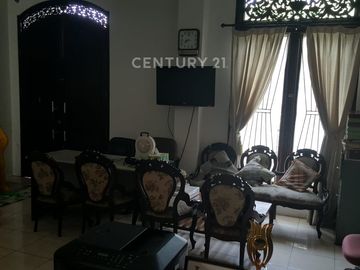 Dijual Rumah Premium Siap Huni Strategis Di Dharmawangsa