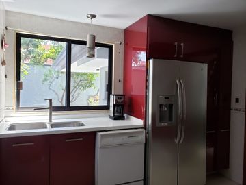 CASA EN VENTA  COLONIA  LA NORIA PUEBLA ( Residencia)