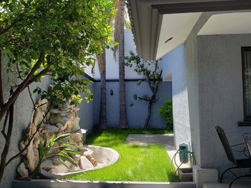 CASA EN VENTA  COLONIA  LA NORIA PUEBLA ( Residencia)
