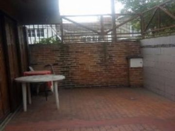 Castelar Norte  Excelente ubicaciÃ³n  Loreto y Avellaneda   Permuta