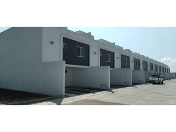 Casas En Venta En Residencial Cerca de Héroes 1