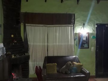 Chalet en Venta en Barrio Almafuerte de Glew con 3 dormitorios