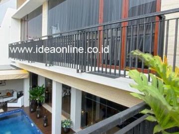 Dijual Rumah Siap Pakai Di Cilandak Tengah Town House