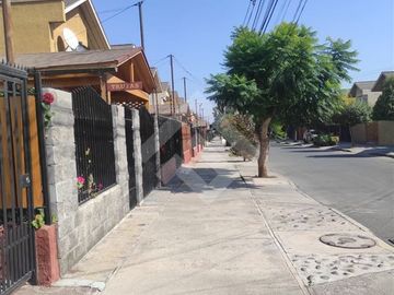 Casa en Venta en Las naciones / alberto krumm