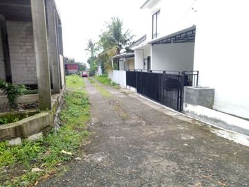 Rumah Siap Huni Di Utara Lapangan Klidon 15 Menit Ke Kampus UII