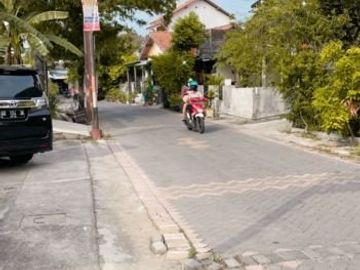Rumah Cantik Mempesona Buat Dokter, PNS, Pengusaha