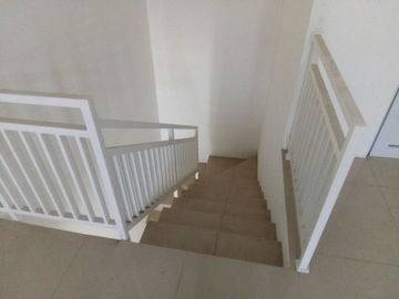 Gratis Canopy Rumah 2LT Mewah DP 5% di Buah Batu Soekarno Hatta Murah